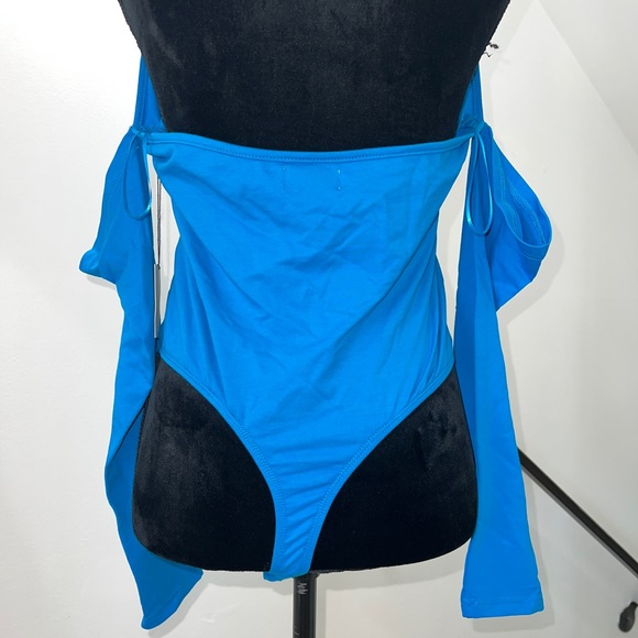 🆕 superdown Seline Halter Bodysuit in Blue - Picture 10 of 13